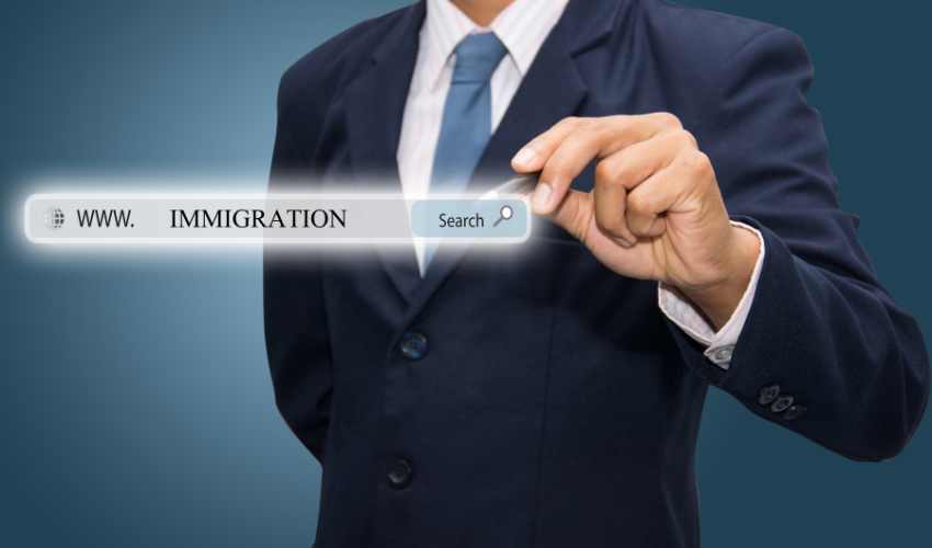 How do I recognize Immigration fraudulent websites and emails